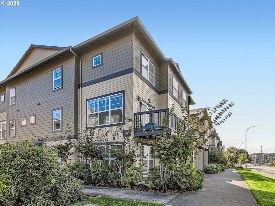 1040 SW 170th Ave unit 201, Beaverton, OR 97006 - photo 1