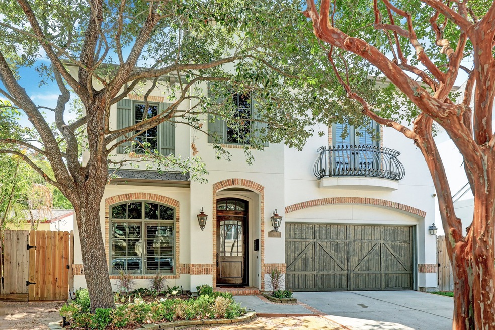 2212 Mcduffie St, Houston, TX 77019 - photo 1