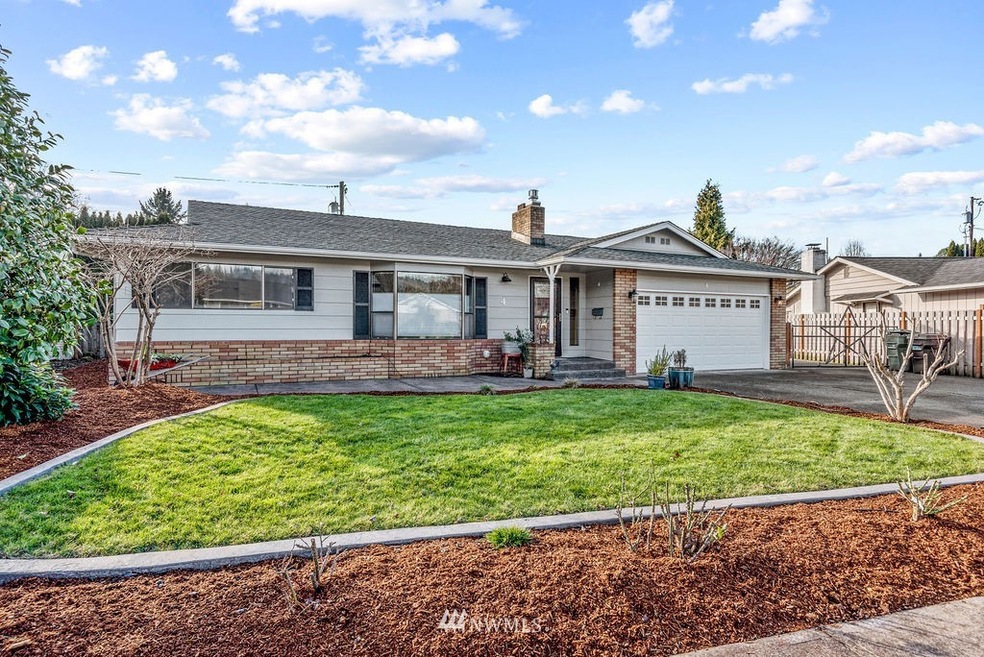 4 Northlake Place, Longview, WA 98632 - photo 1