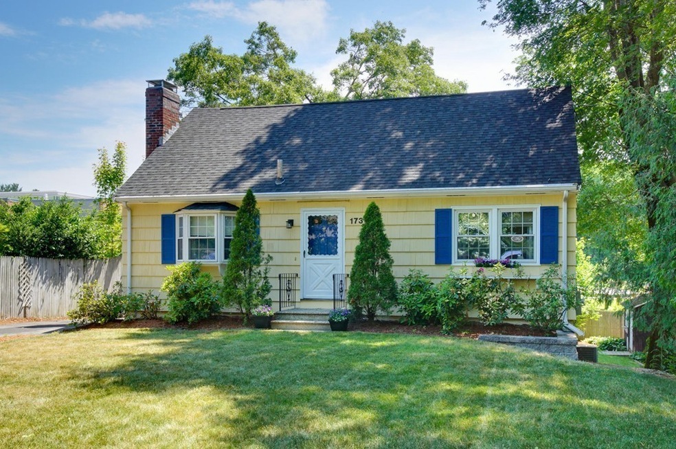 173 Manning St, Hudson, MA 01749 - photo 1