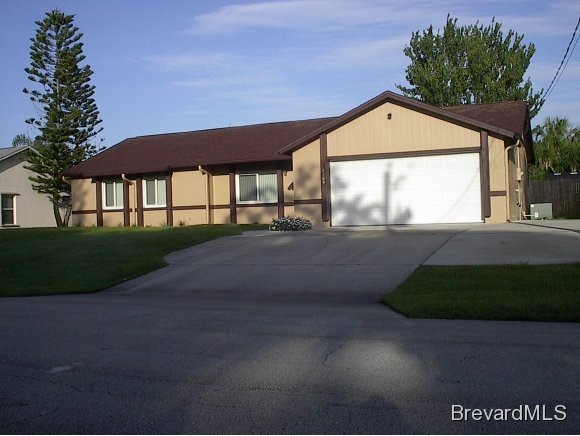 6760 Cecil Rd, Cocoa, FL 32927 - photo 1