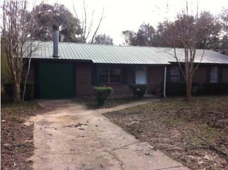 312 Forrest Pkwy, Crestview, FL 32539 - photo 1