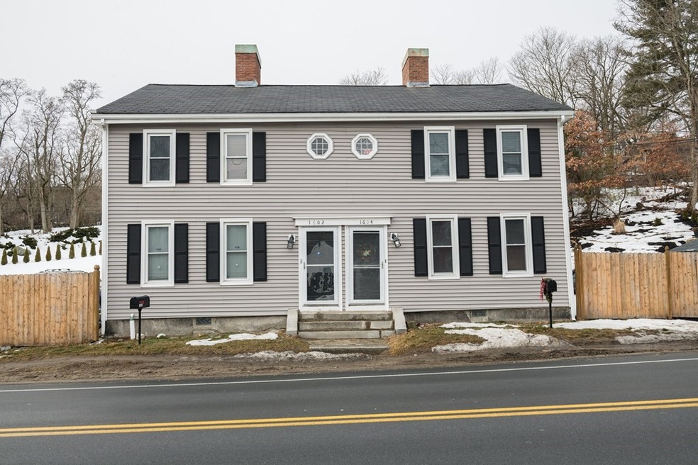 1602 Mammoth Rd, Dracut, MA 01826 - photo 1