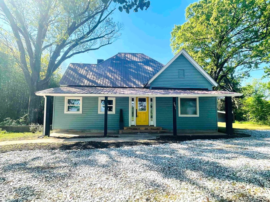 2071 Coldwater Rd, Elberton, GA 30635 - photo 1