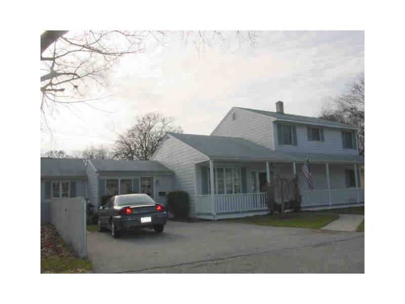 4 Vinton St, Johnston, RI 02919 - photo 1