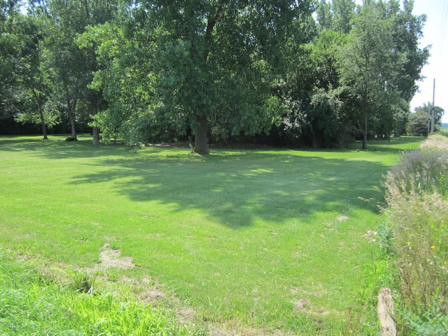 492-2 W 900 S, Hebron, IN 46341 - photo 1