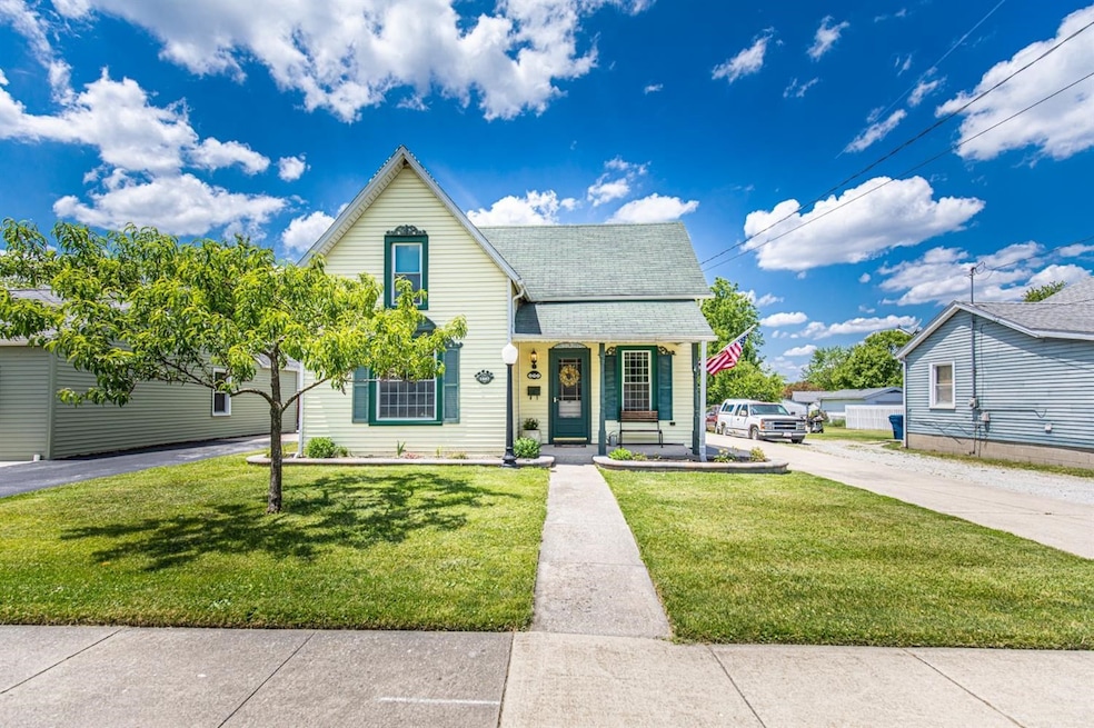 201 Harrington Ave, Crown Point, IN 46307 - photo 1