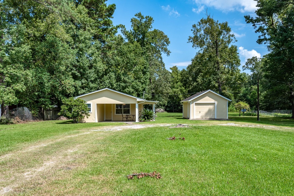 4909 Magnolia Ln, Old River Winfree, TX 77535 - photo 1