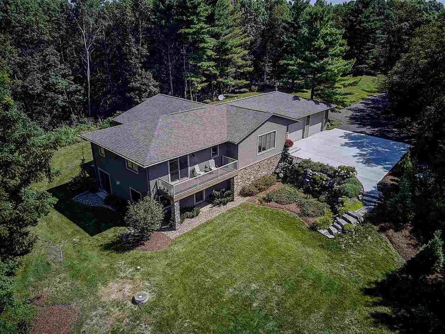 2117 Caine Rd, Fitchburg, WI 53575 - photo 1