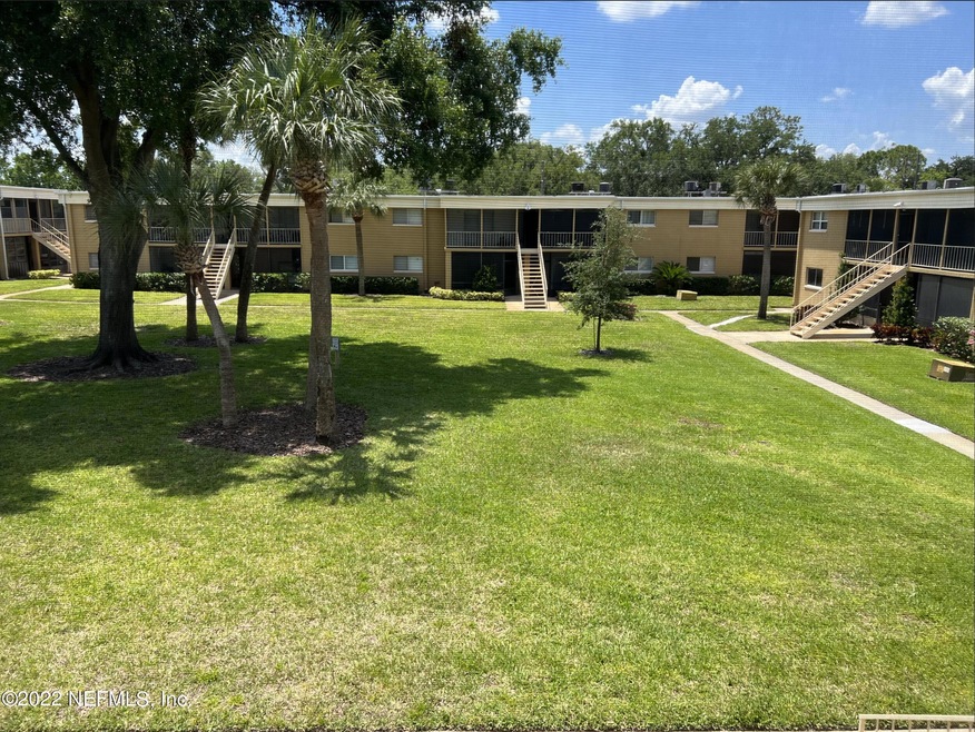 Ashwood Condo Community