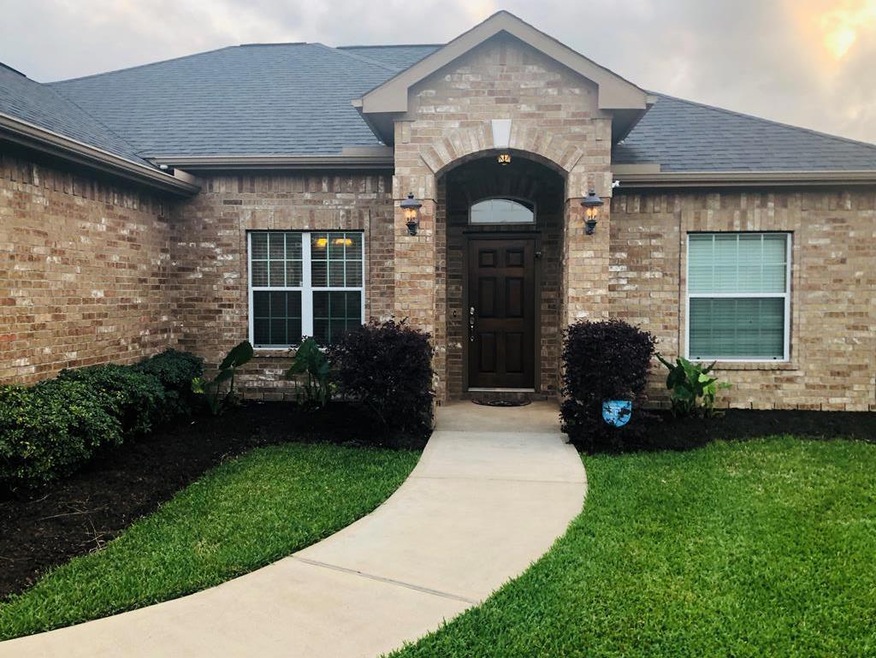 804 Sterling Ct, Bay City, TX 77414 - photo 1