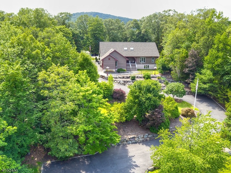 46 Custer Dr, Ringwood, NJ 07456 - photo 1