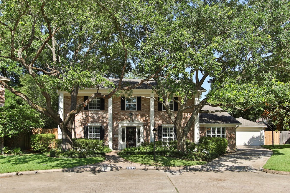 13734 Tosca Ln, Houston, TX 77079 - photo 1