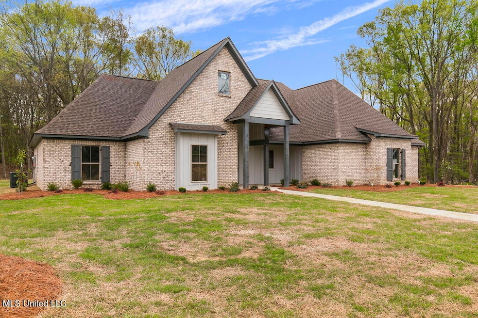 For Sale $488,880 • Co-Listing Agent