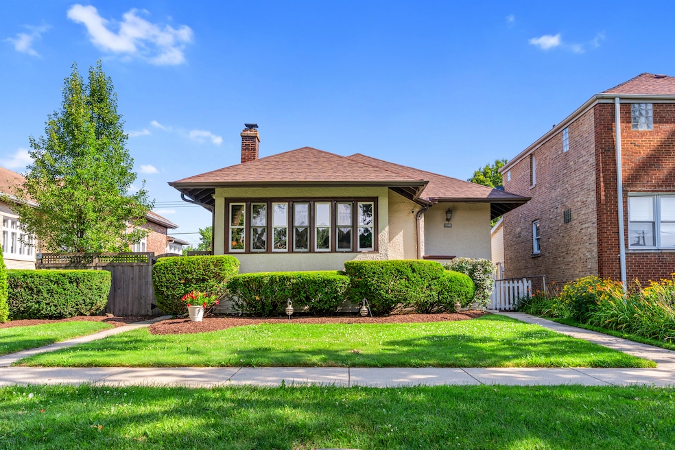 6525 34th St, Berwyn, IL 60402 - photo 1