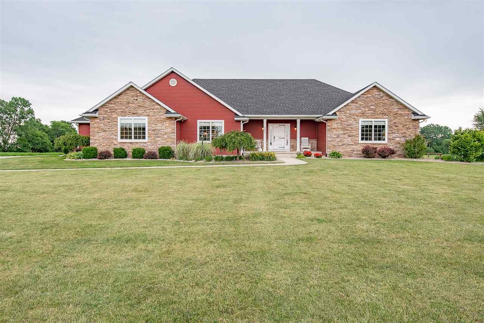 9082 Roberts Rd, Woodburn, IN 46797 - photo 1