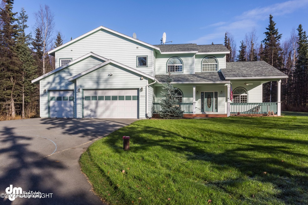Front of Home - Photo Similar