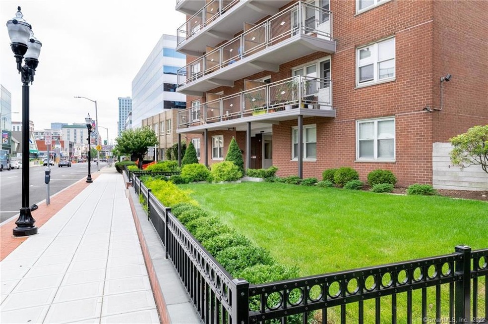 700 Summer St unit 8C, Stamford, CT 06901 - photo 1