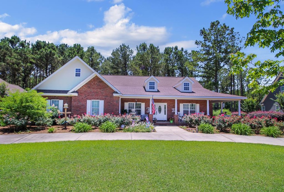 126 Sweetbriar Lakes Dr, Thomasville, GA 31757 - photo 1