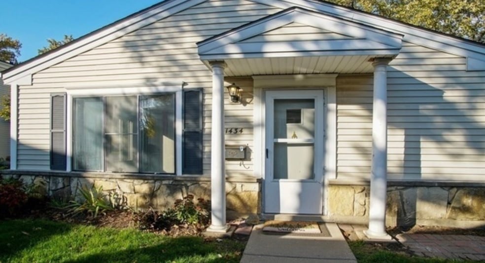 Sold $144,000 • Co-Listing Agent