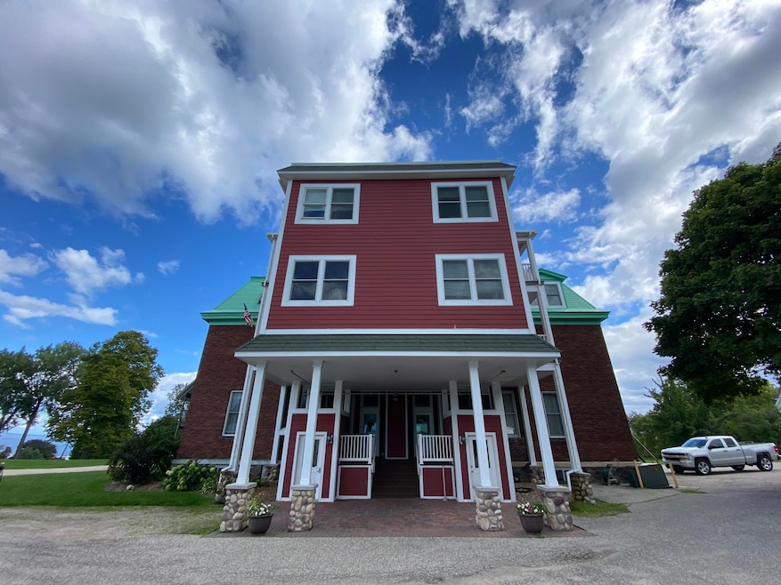 Mission Heights Rear entry