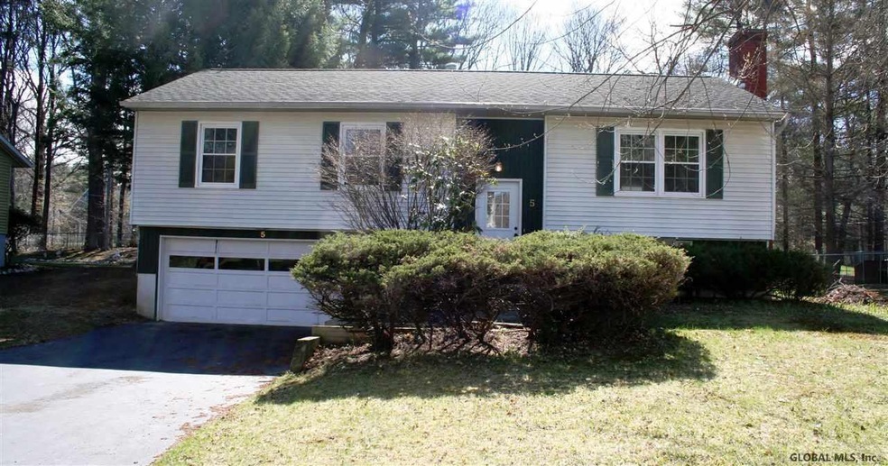 5 Maryea Ln, Delmar, NY 12054 - photo 1