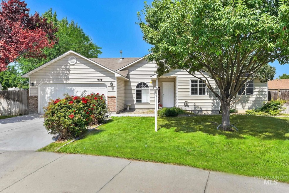 1122 W Odessa Ct, Nampa, ID 83686 - photo 1