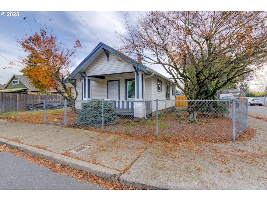 10104 SE Holgate Blvd, Portland, OR 97266 - photo 1