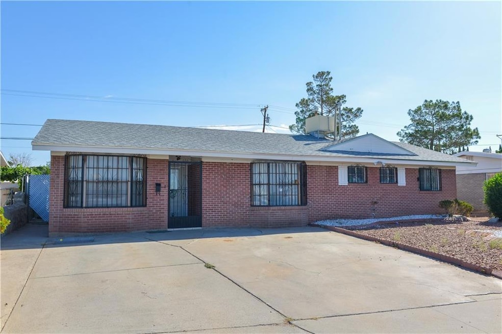 7203 Cuba Dr, El Paso, TX 79915 - photo 1