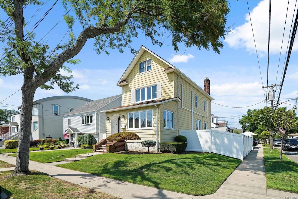 Sold $790,000 • Co-Listing Agent