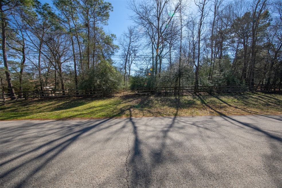 41302 Roundup Rd, Magnolia, TX 77354 - photo 1