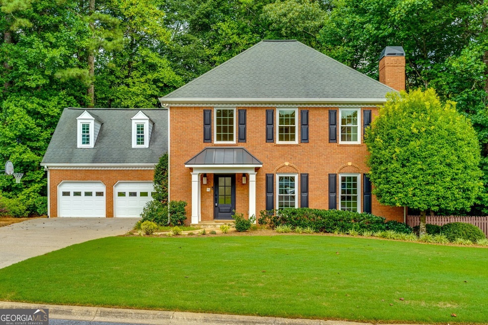 Welcome home to 2621 Murdock Rd