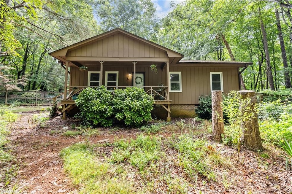 853 Mount Shepherd Rd, Asheboro, NC 27205 - photo 1