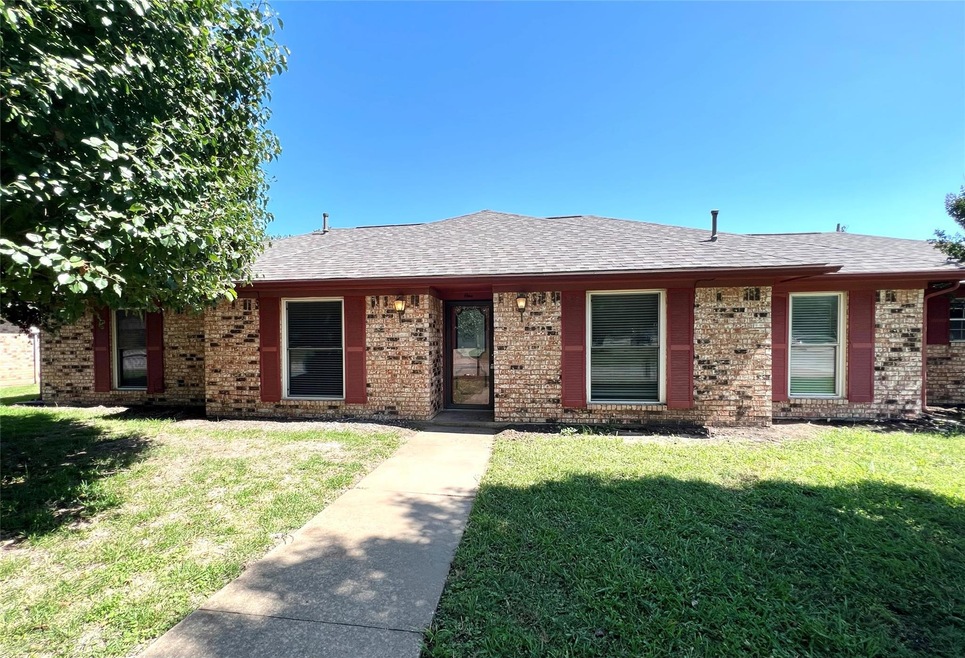 1 Peachtree Place, Sherman, TX 75090 - photo 1