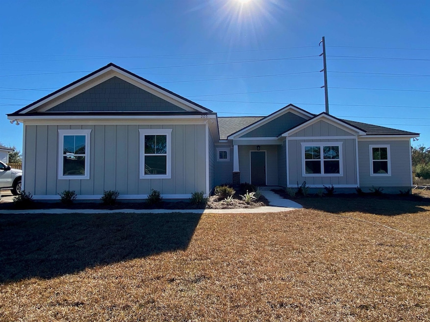 92 Samuel Rd, Crawfordville, FL 32327 - photo 1