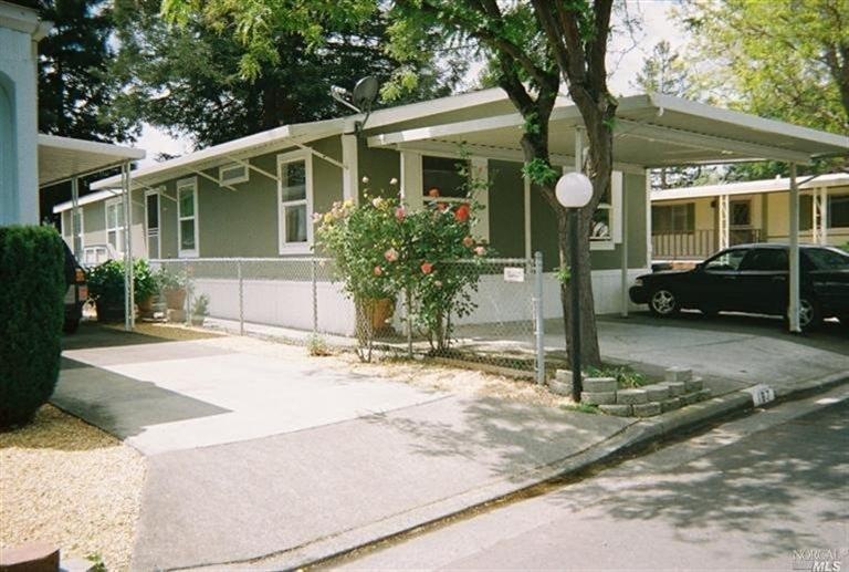 187 Rancho Verde Cir unit 187, Rohnert Park, CA 94928 - photo 1