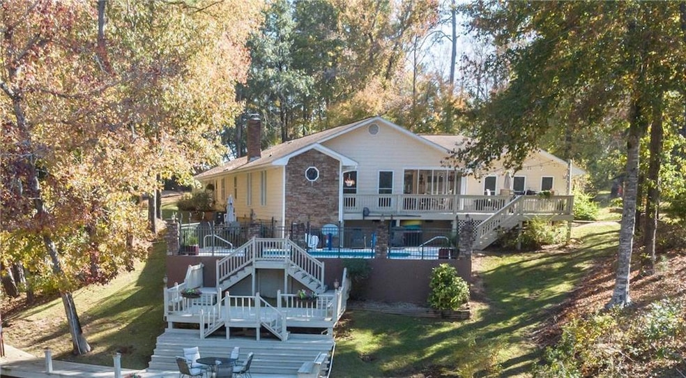 558 Lee Road 367, Valley, AL 36854 - photo 1