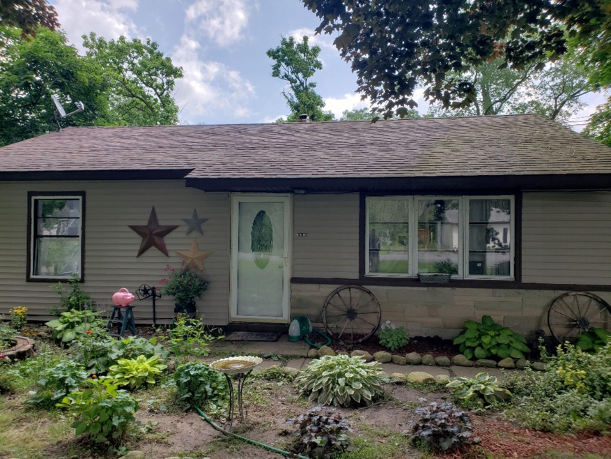 69801 S Nottawa Rd, Sturgis, MI 49091 - photo 1