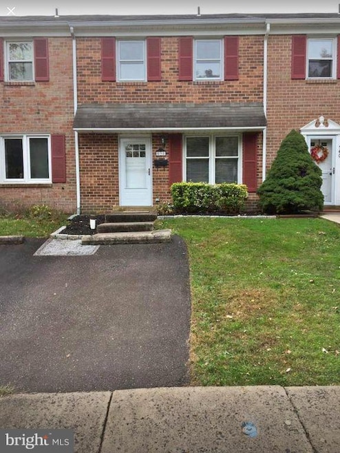 538 Newbury Ct, Sellersville, PA 18960 - photo 1