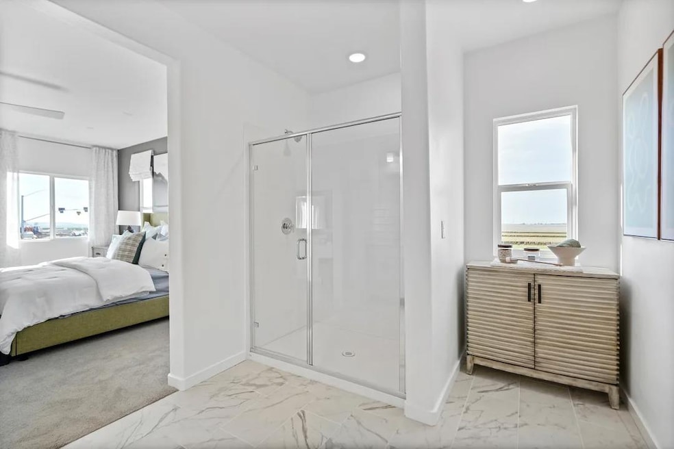 Owner's Bath