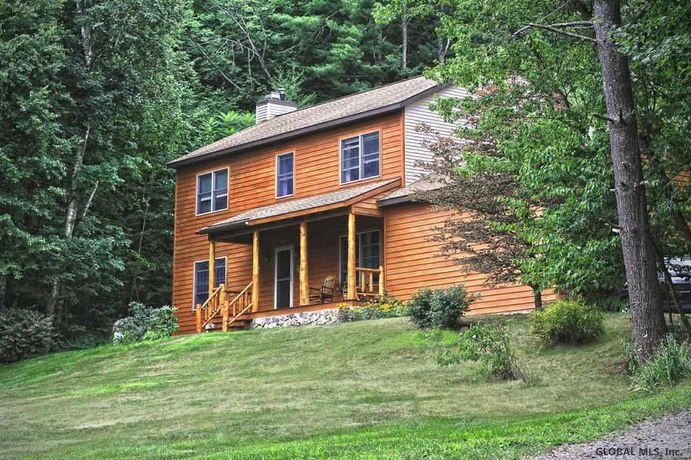 7 Springs Ln, Troy, NY 12180 - photo 1