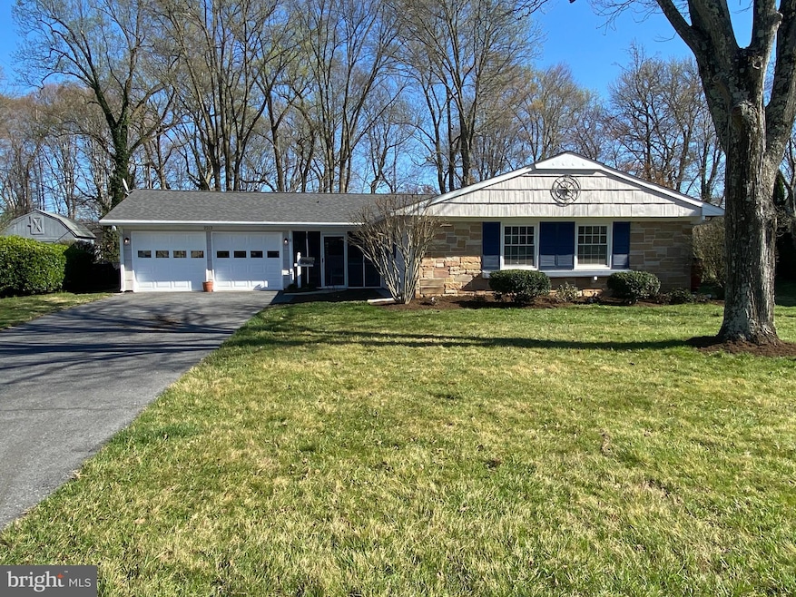 2213 Harwood Ln, Bowie, MD 20716 - photo 1