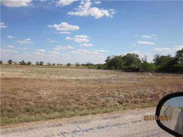 Land : Trees along the West Boundary, Nice Homesit