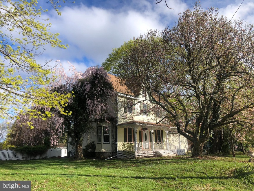 910 Upper State Rd, Chalfont, PA 18914 - photo 1