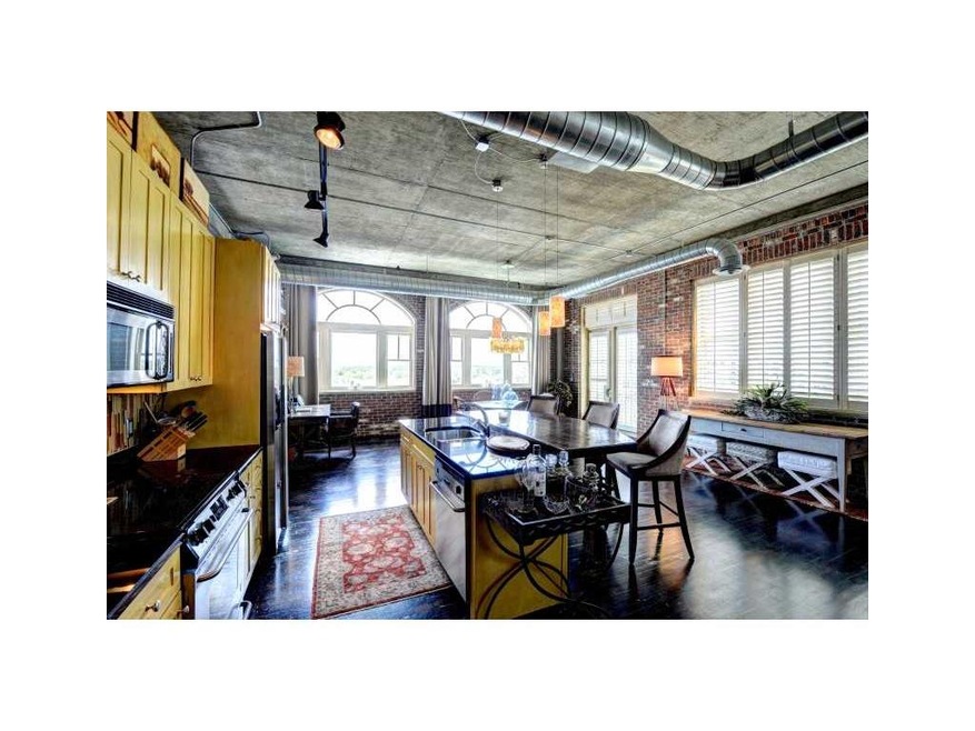 Den/Family/Great Room. Mathieson Exchange Lofts #8