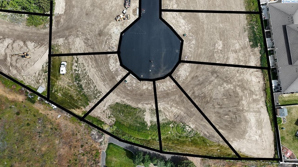 1041 S Florida Place, Kennewick, WA 99336 - photo 1