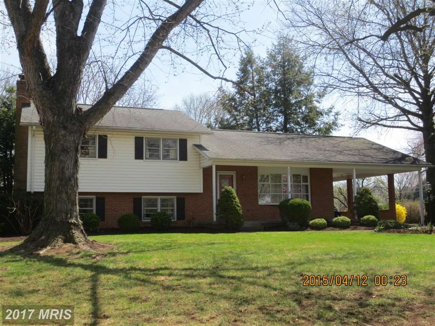 7937 Edgewood Farm Rd, Frederick, MD 21702 - photo 1