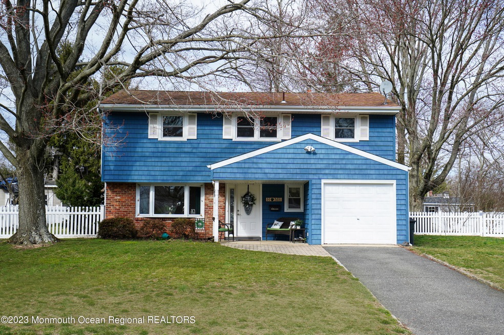 Sylvia curb appeal