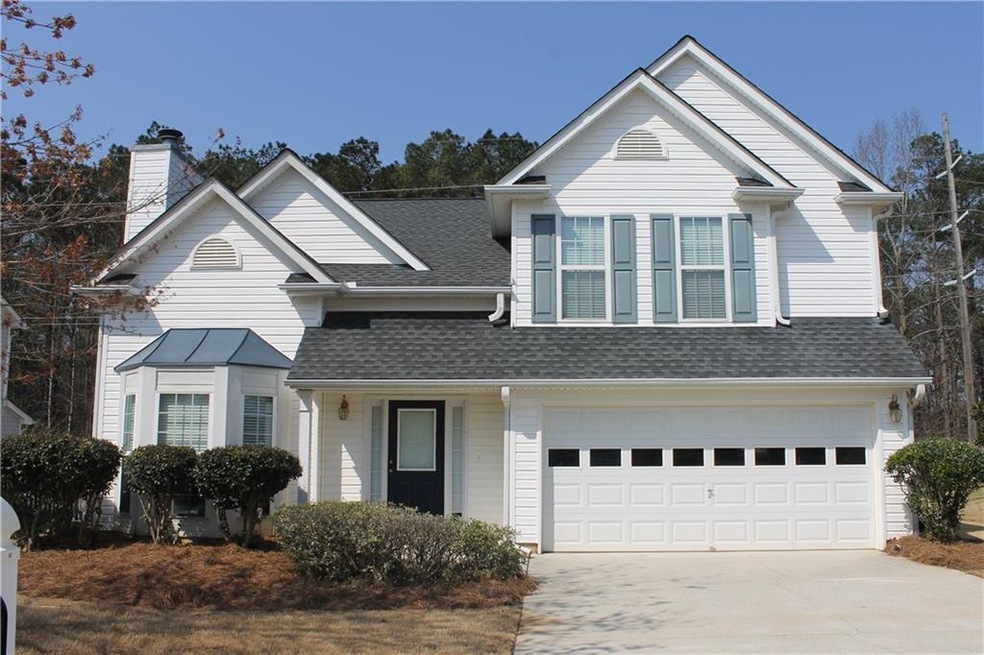 Well Maintained 2 story home!