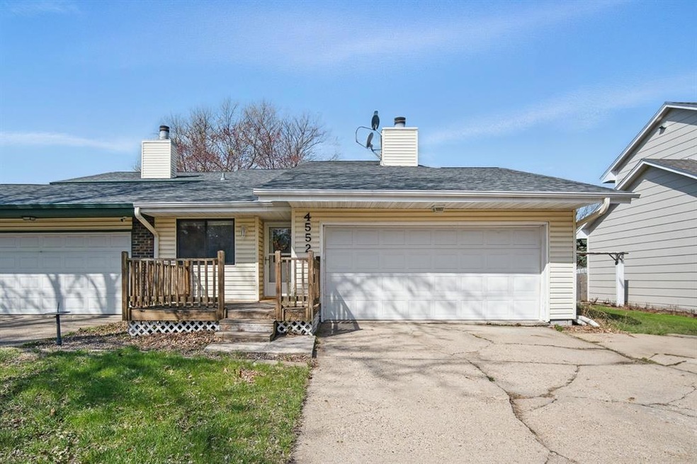 4552 50th St, Des Moines, IA 50310 - photo 1